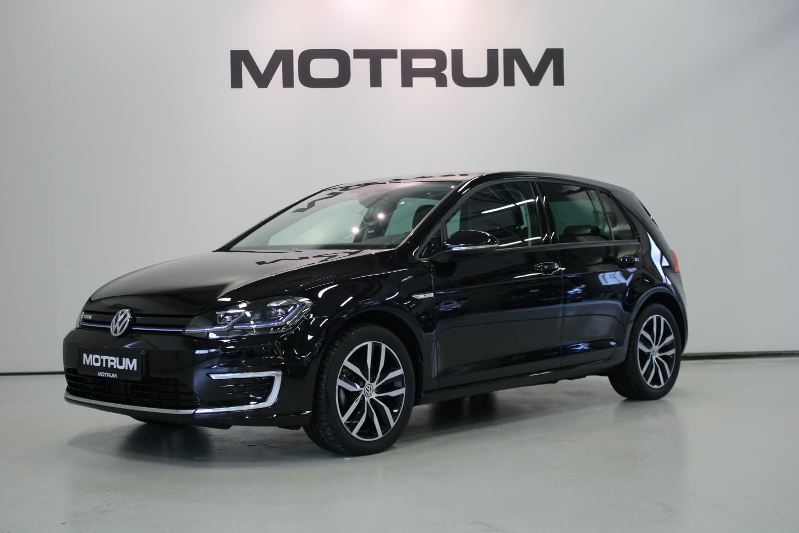 Volkswagen e-Golf VII