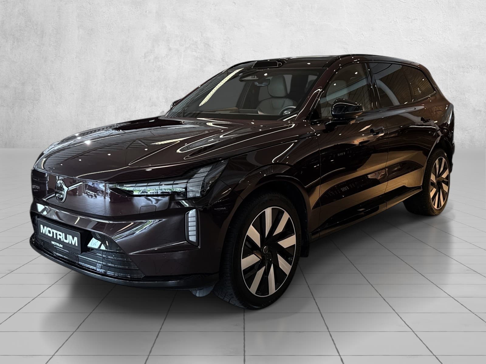 Volvo EX90