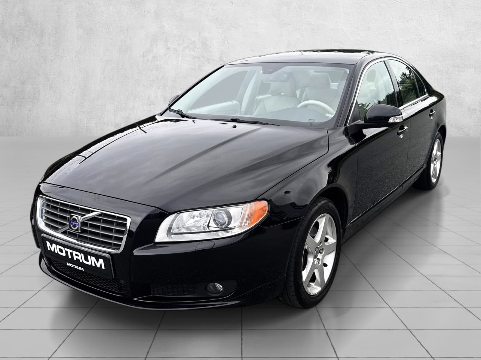 Volvo S80
